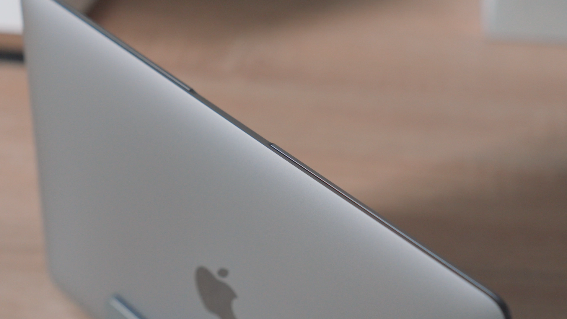macbook-air-m1-recenzja
